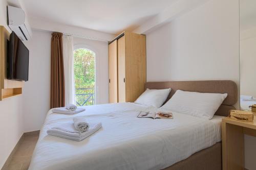 Hotel Delfin in Омішаль Hotel Delfin in Омішаль