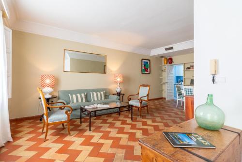 S30 Downtown House With Terrace