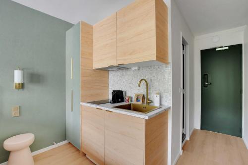 keuken, Modern "Green Suites" residence - Meudon/Vélizy in Meudon keuken, Modern "Green Suites" residence - Meudon/Vélizy in Meudon