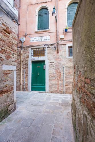 This photo about Corte Realdi Suites Venezia shared on HyHotel.com