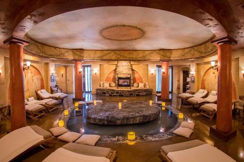 Спа-центр, Mirbeau Inn & Spa - Skaneateles in Сканітелс Спа-центр, Mirbeau Inn & Spa - Skaneateles in Сканітелс