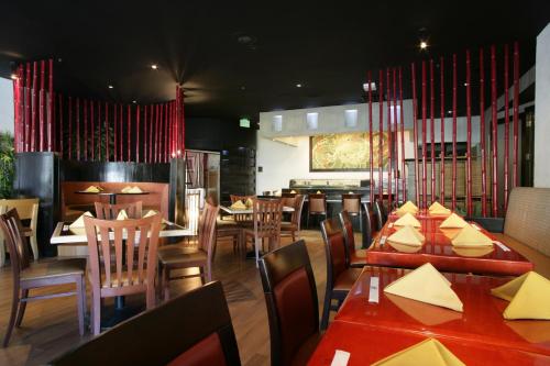 レストラン, ミヤコ ホテル ロサンゼルス (Miyako Hotel Los Angeles) in ロサンゼルス(CA) レストラン, ミヤコ ホテル ロサンゼルス (Miyako Hotel Los Angeles) in ロサンゼルス(CA)