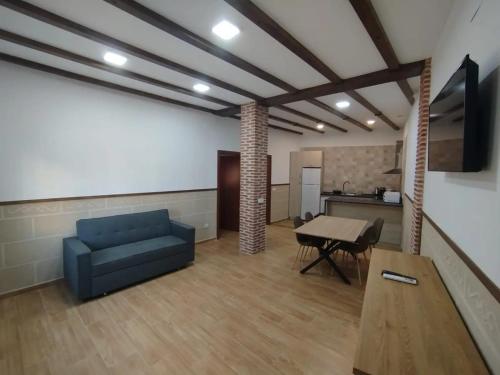 gedeelde lounge/tv-ruimte, Apartamento El Botanico II in Belvis De Monroy gedeelde lounge/tv-ruimte, Apartamento El Botanico II in Belvis De Monroy