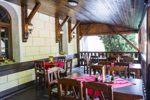 This photo about Lovecky zamecek shared on HyHotel.com