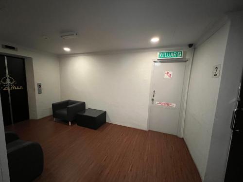 Hotel AL Amin near Masjid Jamek LRT Station Hotel AL Amin near Masjid Jamek LRT Station