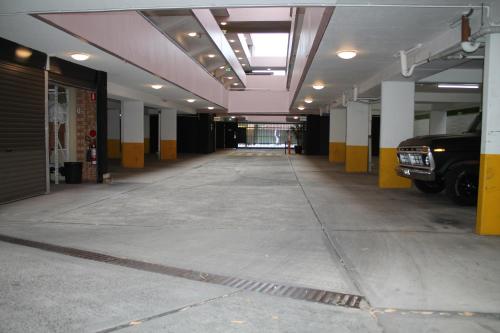 Marco Polo Motor Inn - Sydney in Summer Hill Marco Polo Motor Inn - Sydney in Summer Hill