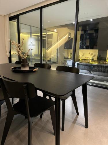 Facilities, Black Swan Villa in Ras Al Hadd Facilities, Black Swan Villa in Ras Al Hadd