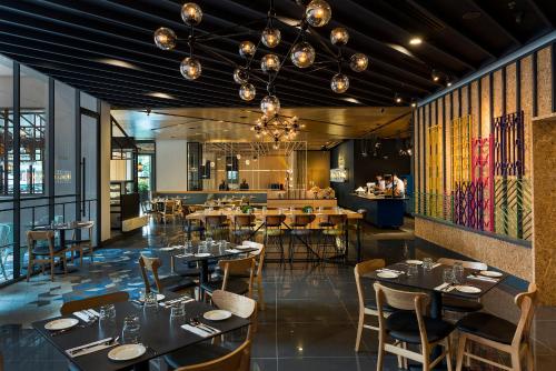 Restaurant, The Kuala Lumpur Journal Hotel in Bukit Bintang Restaurant, The Kuala Lumpur Journal Hotel in Bukit Bintang