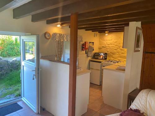 Banc Cottage in Moylgrove Banc Cottage in Moylgrove