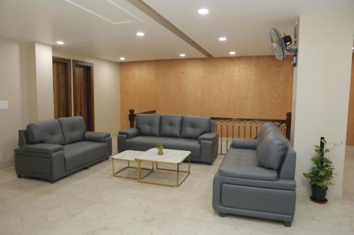 Lobby, The Blue Vista in Greater Noida Lobby, The Blue Vista in Greater Noida
