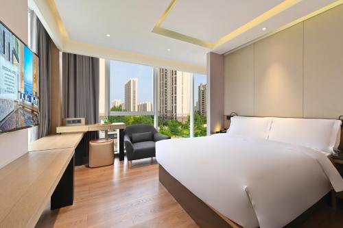 Jingli Hotel Beijing Heshenghui Dajiaoting Subway Station Branch in Happy Valley Jingli Hotel Beijing Heshenghui Dajiaoting Subway Station Branch in Happy Valley