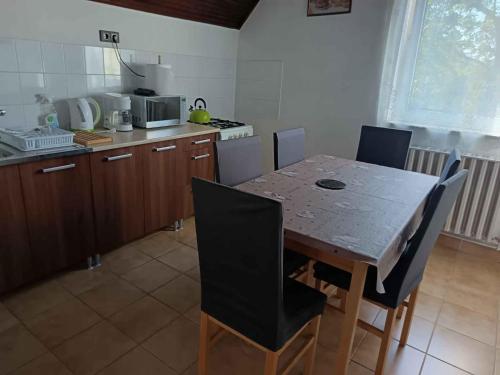 Facilities, Holiday home Balatonbereny/Balaton 18030 in Balatonbereny Facilities, Holiday home Balatonbereny/Balaton 18030 in Balatonbereny