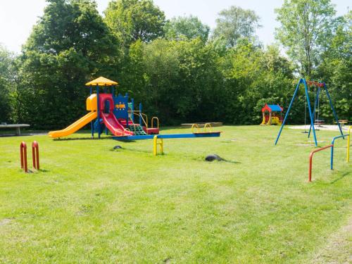 Holiday Home De Zeebaars by Interhome in Tholen Holiday Home De Zeebaars by Interhome in Tholen