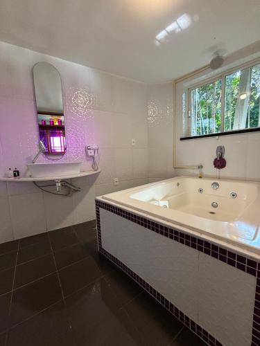 Shower, Les Jardins de Rio Boutique Hotel in Cosme Velho Shower, Les Jardins de Rio Boutique Hotel in Cosme Velho