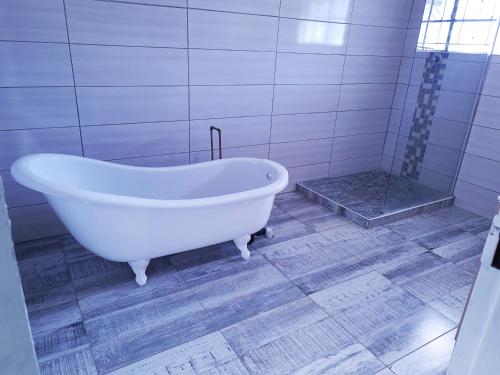 Instalaciones, Nata riverside in Nata Instalaciones, Nata riverside in Nata