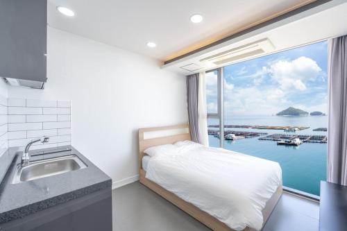 Namhae Red Wave Pension in Mijo-myeon Namhae Red Wave Pension in Mijo-myeon