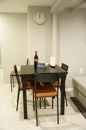 Cozy 2 Bedroom In A Lovely Forest Hills Neighborhood in 퀸즈 Cozy 2 Bedroom In A Lovely Forest Hills Neighborhood in 퀸즈
