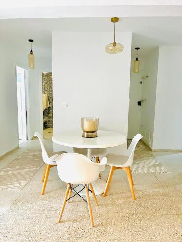 Superbe appartement avec jardin à 15min de l aéroport (Superbe appartement avec jardin a 15min de l aeroport) in Ariana Superbe appartement avec jardin à 15min de l aéroport (Superbe appartement avec jardin a 15min de l aeroport) in Ariana