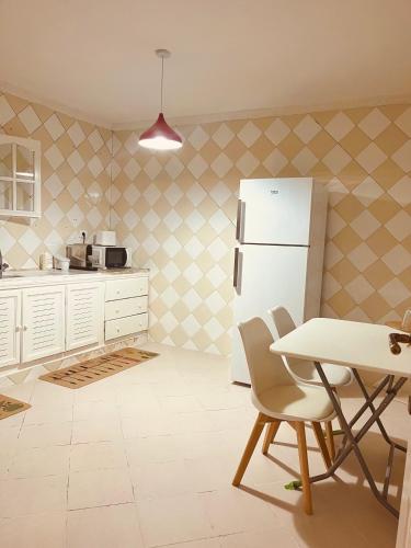Superbe appartement avec jardin à 15min de l aéroport (Superbe appartement avec jardin a 15min de l aeroport) in Ariana Superbe appartement avec jardin à 15min de l aéroport (Superbe appartement avec jardin a 15min de l aeroport) in Ariana