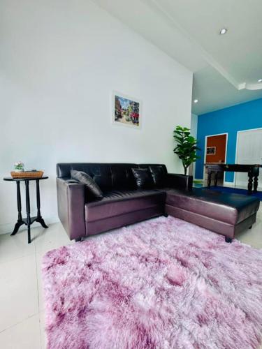 Happy Pool Villa Huahin near Baan Sillapin Artists Village Happy Pool Villa Huahin near Baan Sillapin Artists Village