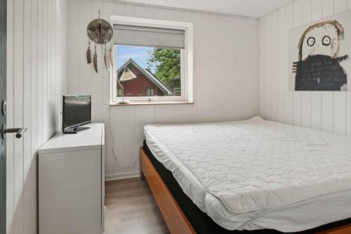 Facilities, Cottage In Fjellerup With Outdoor Spa in Glesborg Facilities, Cottage In Fjellerup With Outdoor Spa in Glesborg