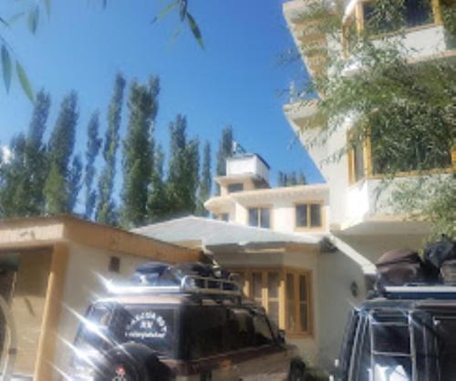 Hargisa Hut in Skardu Hargisa Hut in Skardu