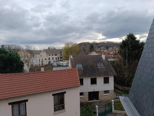 Appart sci phlb in Saint-Remy-les-Chevreuse Appart sci phlb in Saint-Remy-les-Chevreuse