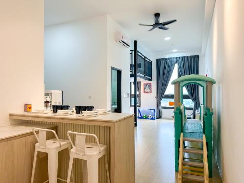 Sunway Grid Loft Suite by Nest Home【Olympic Size Pool】 near Nanyang Technological University Sunway Grid Loft Suite by Nest Home【Olympic Size Pool】 near Nanyang Technological University