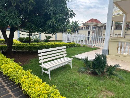 MANOIR DES PRINCESSES BAFOUSSAM in Bafoussam MANOIR DES PRINCESSES BAFOUSSAM in Bafoussam