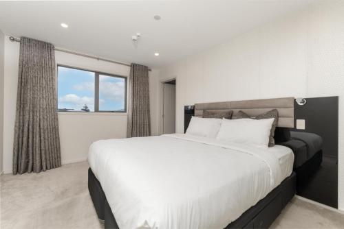 Central Escape Suites - Sandringham Holiday Home