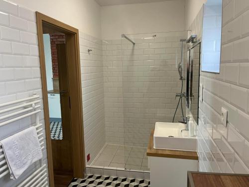 Berill Crystal Apartman in ซาร์วาร์ Berill Crystal Apartman in ซาร์วาร์