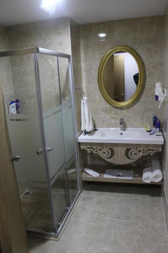 This photo about Hotel La Bella shared on HyHotel.com