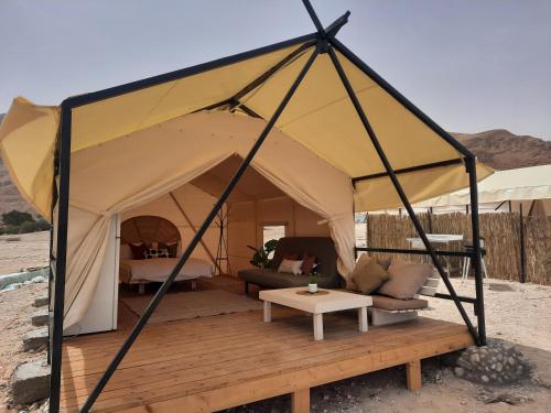 Balcony/terrace, TRANQUILO - Dead Sea Glamping in North Dead Sea Balcony/terrace, TRANQUILO - Dead Sea Glamping in North Dead Sea
