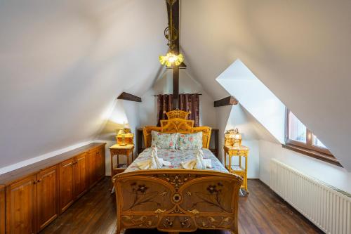 The Grand Budapest Penthouse with stunning view to Heroes Square