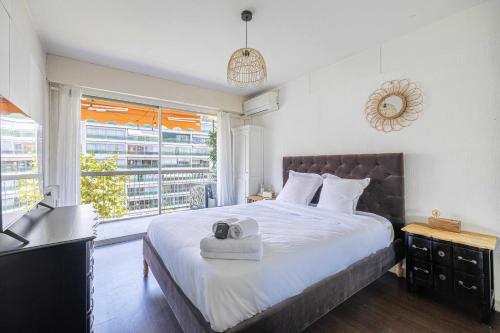 Modern Apt 1BD-4P with Large Balcony - Cannes