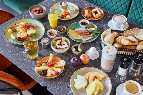 Nourriture et boissons, Essential by Dorint Interlaken - New Opening in Interlaken Nourriture et boissons, Essential by Dorint Interlaken - New Opening in Interlaken