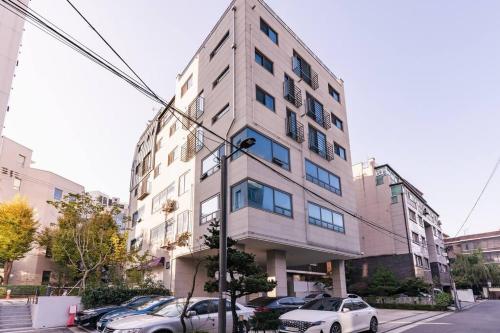 Seoul Magok, near airport