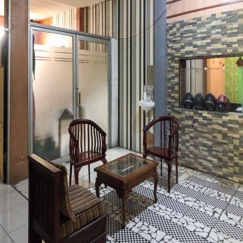 บริการและสิ่งอำนวยความสะดวก, Cuan Residence RedPartner near ซูเปอร์มอล การาวาจี บริการและสิ่งอำนวยความสะดวก, Cuan Residence RedPartner near ซูเปอร์มอล การาวาจี