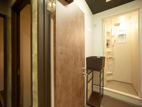 Vòi sen, Hotel Zipangu in Namba Vòi sen, Hotel Zipangu in Namba