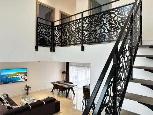 Loft l'escale Gite Les Camelias 71 in Saint-Marcel Loft l'escale Gite Les Camelias 71 in Saint-Marcel