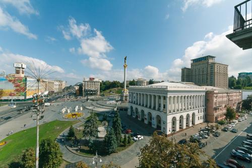 This photo about Big Lux Valerio Khreshchatyk shared on HyHotel.com