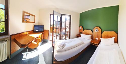 Haus zur Waldbrücke (Haus zur Waldbrucke) in Marktheidenfeld Haus zur Waldbrücke (Haus zur Waldbrucke) in Marktheidenfeld