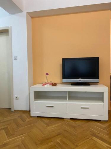 Spacious family-friendly home in Usje Spacious family-friendly home in Usje