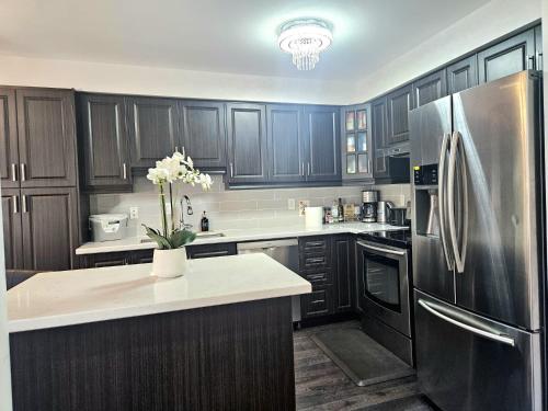Konyha, Beautiful 3 bedroom Entire detached home in Whitby Konyha, Beautiful 3 bedroom Entire detached home in Whitby