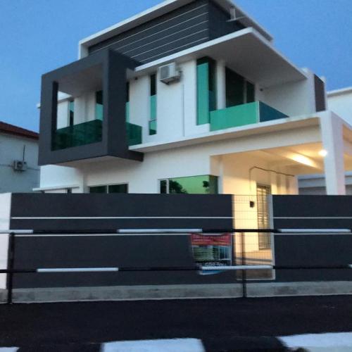 Homestay banglo 4 bilik aircond dan ruang tamu aircond 500meter dari HSB in Langgar Homestay banglo 4 bilik aircond dan ruang tamu aircond 500meter dari HSB in Langgar