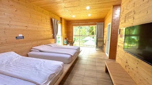 Shuizhong Yue Homestay in Guoxing Township Shuizhong Yue Homestay in Guoxing Township