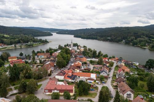 Näkymä ulkoa, Rodinné apartmány LEVÝPRAVÝ ve Frymburku (Rodinne apartmany LEVYPRAVY ve Frymburku) in Frymburk Näkymä ulkoa, Rodinné apartmány LEVÝPRAVÝ ve Frymburku (Rodinne apartmany LEVYPRAVY ve Frymburku) in Frymburk