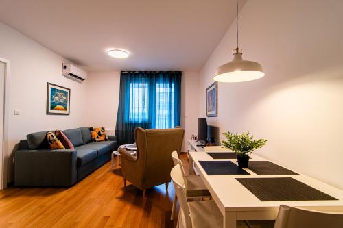 Flexible SelfCheckIns 107 - Zagreb - Garage - Loggia - Bedroom in ซาวิกา Flexible SelfCheckIns 107 - Zagreb - Garage - Loggia - Bedroom in ซาวิกา