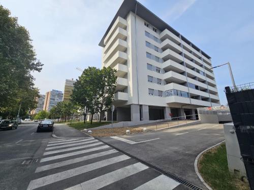 Flexible SelfCheckIns 107 - Zagreb - Garage - Loggia - Bedroom in ซาวิกา Flexible SelfCheckIns 107 - Zagreb - Garage - Loggia - Bedroom in ซาวิกา