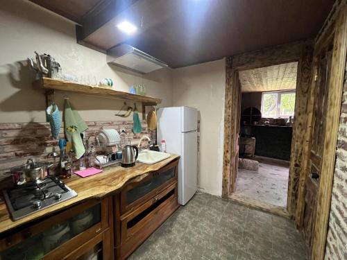 Cocina, Old House in Racha - ძველი სახლი რაჭაში in Ambrolauri Cocina, Old House in Racha - ძველი სახლი რაჭაში in Ambrolauri